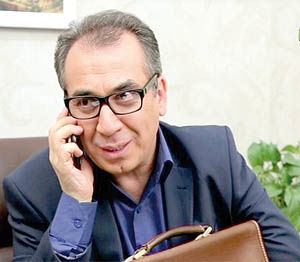 واکنش سیامک انصاری  به منتقدان «در حاشیه»