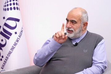 کنایه حسام الدین آشنا به ترامپ و نتانیاهو/مسأله ایران هسته‌ای نیست، هسته ایرانی است