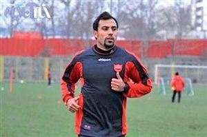 مهاجم پرسپولیسی‌ها استقلالی شد