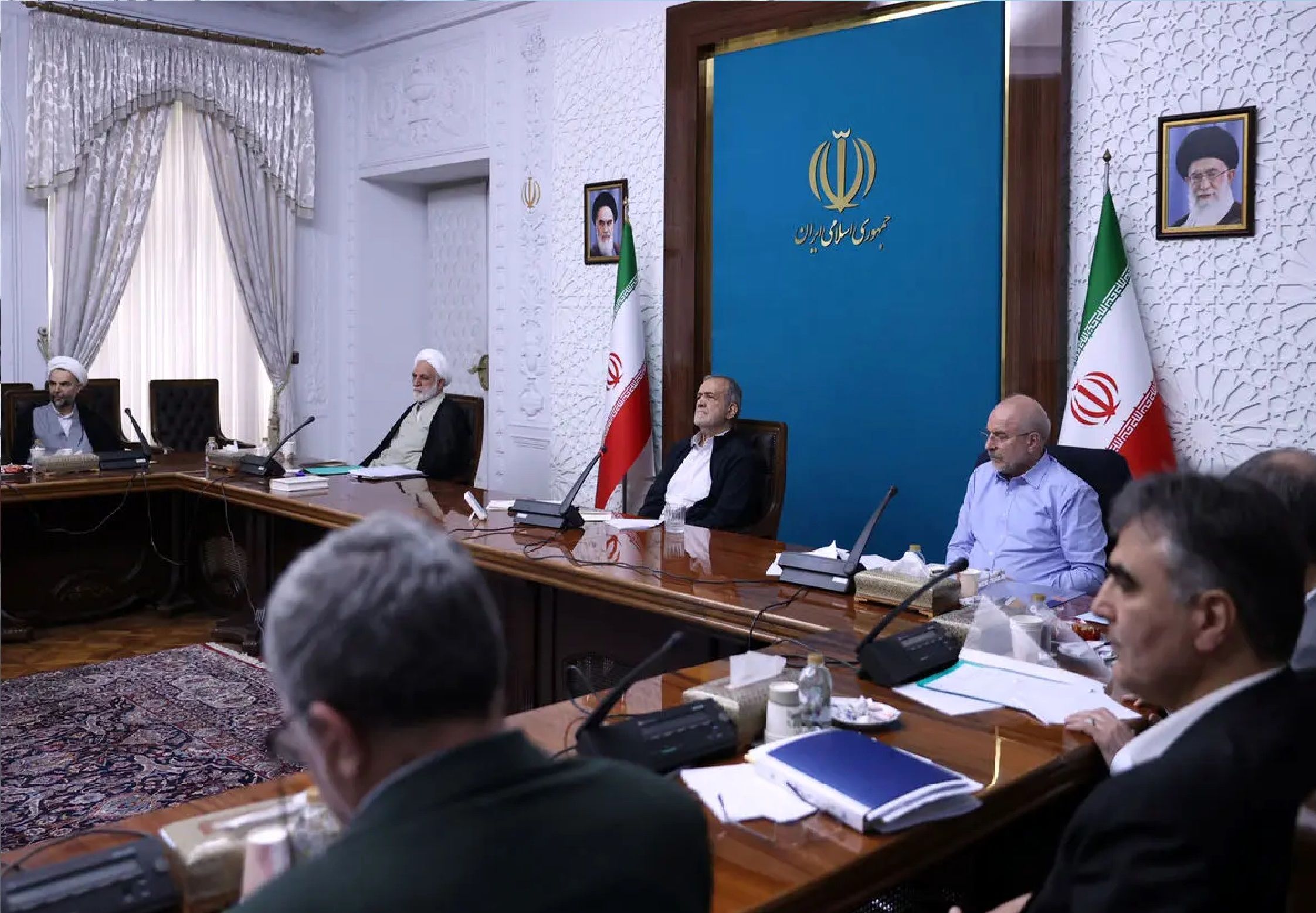 نشست شورای‌عالی هماهنگی اقتصادی سران قوا