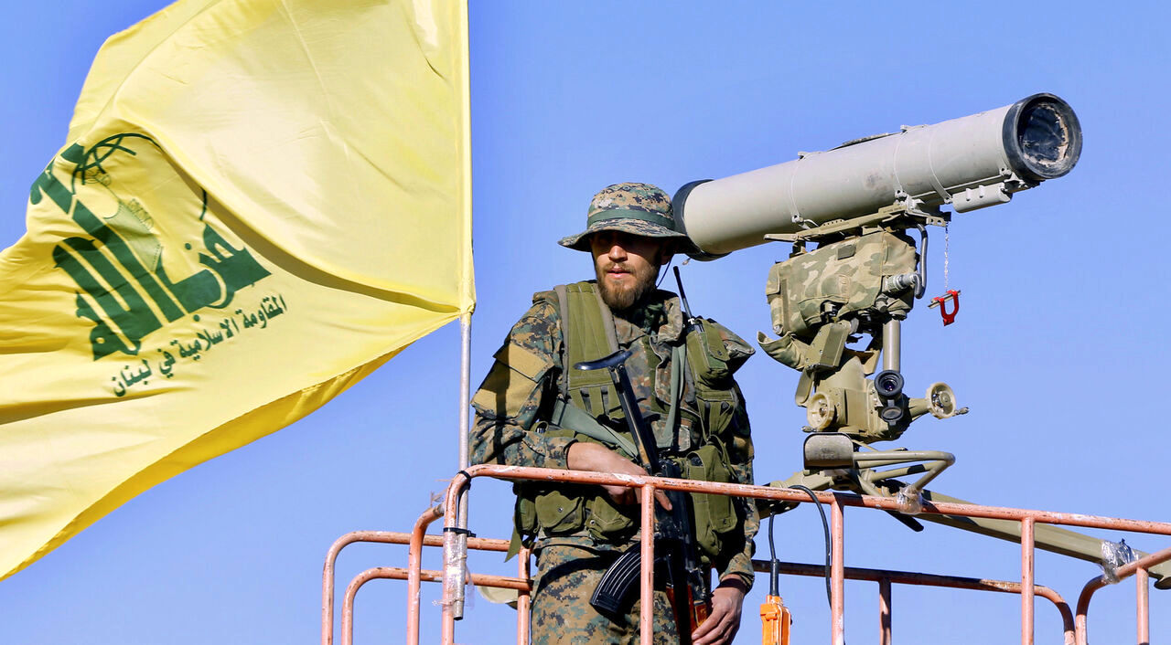حزب‌الله حمله اسرائیل را جبران کرد/ دو پایگاه نظامی موشک باران شد