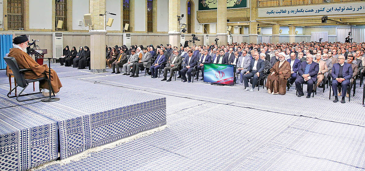مسوولان دولتی باید به جد موانع کسب‌وکار را برطرف کنند