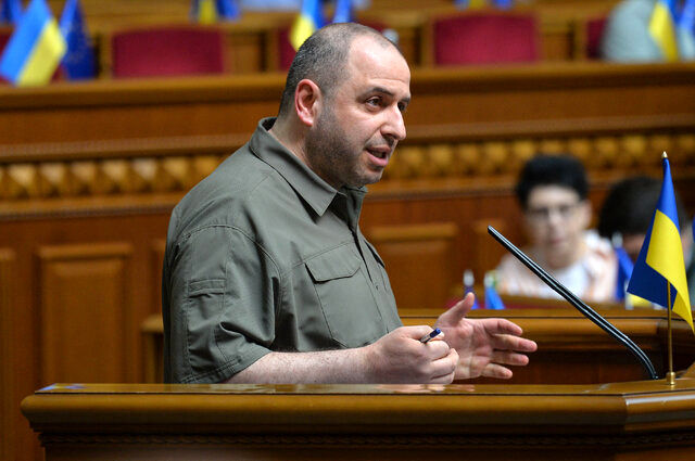 وعده وزیر دفاع جدید کی‌یف برای پس گرفتن هر سانتی‌متر خاک اوکراین