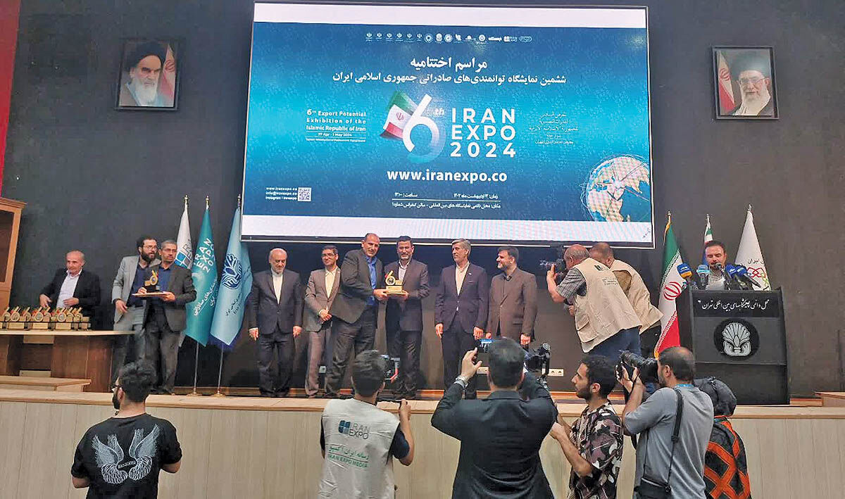 غرفه ذوب آهن اصفهان در اکسپو ؛ پربازدید ترین  بین صنایع فولادی و معدنی