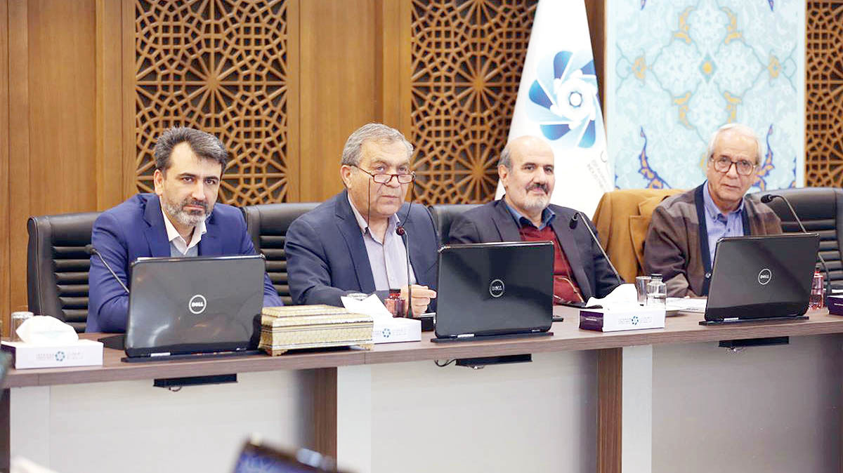 پیگیری ویژه مشکلات صنایع استان در کمیته‌های کمیسیون صنعت