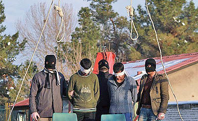 اعدام 2 متجاوز در مشهد