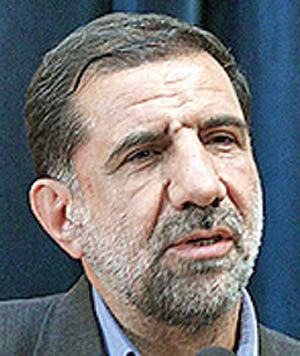 نماینده تهران در مجلس: وزیر اقتصاد در خصوص تابعیت خاوری پاسخ دهد