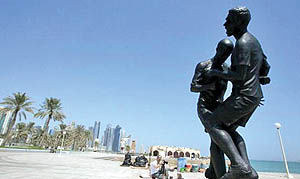 مجسمه ضربه‌ سر «زیدان» به موزه قطر رفت