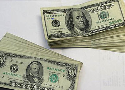 دلار آمریکا 17تومان ارزان شد