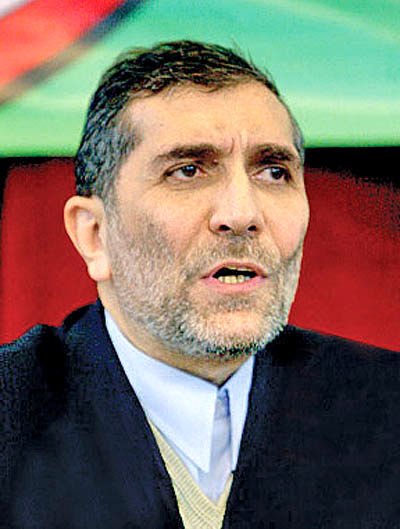 احمدی‌نژاد از نامزدی انصراف نمی‌دهد