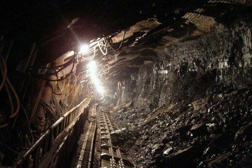 آخرین خبر از حادثه معدن طزره دامغان/ معدنچیان همچنان زیر آوار محبوس هستند