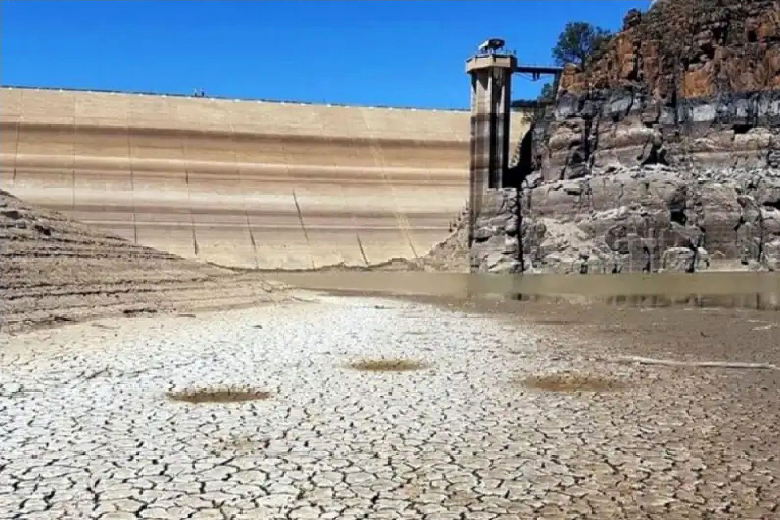 خشکسالی فراگیر در 21 استان کشور؛ کاهش 82 درصد بارشهای ایران