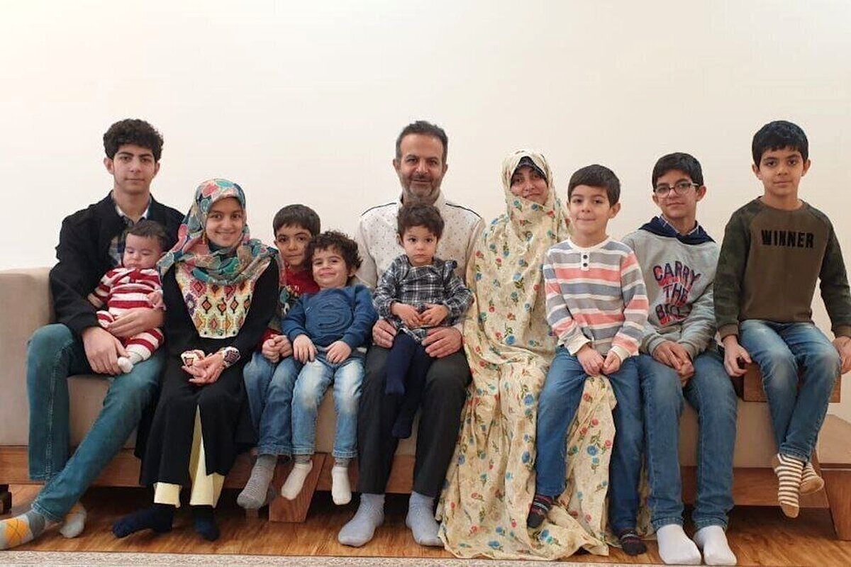  مشوق فرزندآوری به عمان رفت+عکس 10 فرزند