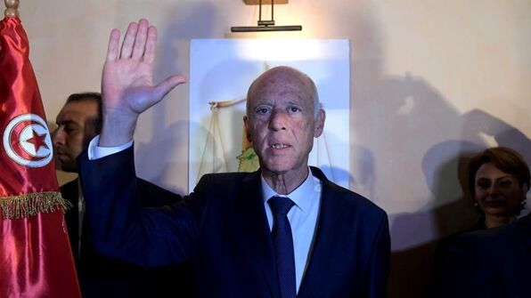پاکت سمی رییس دفتر رییس جمهوری تونس را نابینا کرد
