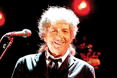 سفر باب دیلن به استکهلم برای دریافت جایزه نوبل
