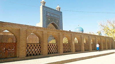 سفر به دیار شیخ احمد جام  و  غیاث‌الدین پیر‌احمد