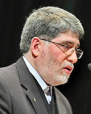 جوانفکر: رییس‌‌جمهور همچنان به تک رقمی کردن نرخ بهره معتقد است