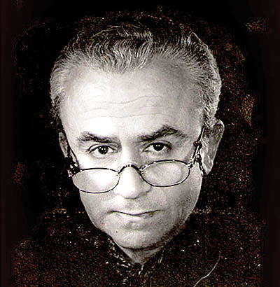 نمایشگاه اسناد تصویری آثار اکبر رادی