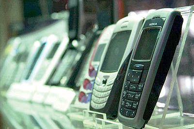 گوشی‌های قاچاق طی روزهای آینده قطع می‌شوند