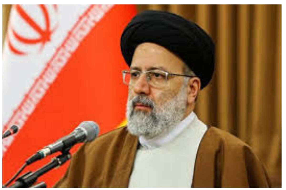 بازدید رئیس جمهور از قرارگاه سازندگی خاتم‌الانبیا+فیلم 