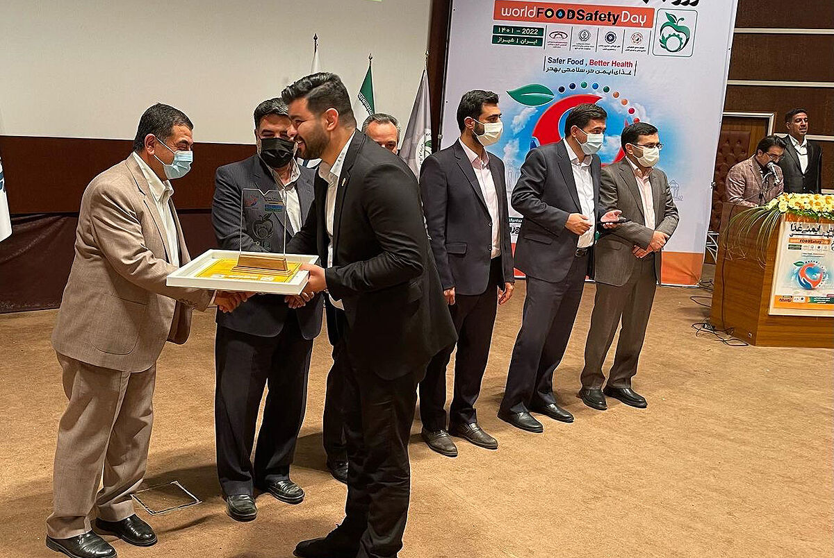 «صنایع غذایی مینو فارس» واحد برتر تولید محصولات کنسروی و نیمه‌‌کنسروی