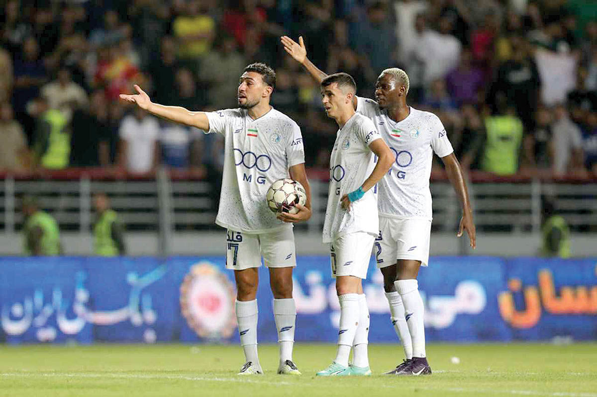 خروج  پرخرج  خارجی‌ها