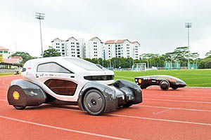 خودروی ویژه چاپی  در راه رالی خودروهای آسیا