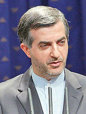 مشایی: ایرانیان بین پیام الهی و پیام انسانی تفاوت قائل نیستند