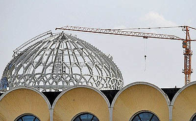 شهر اسلامی تنها ساخت نماهای قوسی شکل نیست