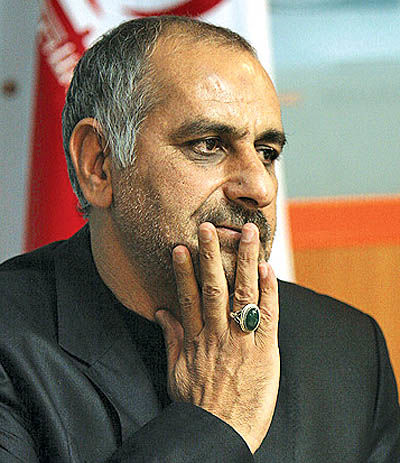 بازیکن ایرانی مویش بلند شود، پیشرفت نمی کند