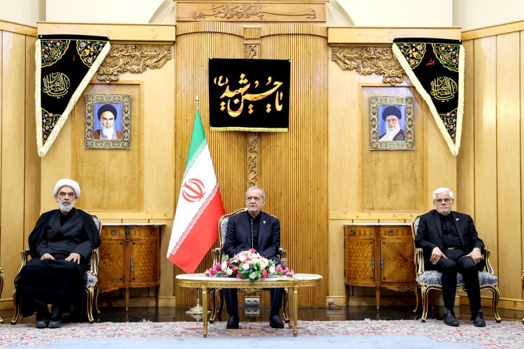 پزشکیان: هر اندازه هماهنگی بین کشورهای منطقه بیشتر شود، طمع دشمنان در ایجاد ناامنی کاهش می یابد