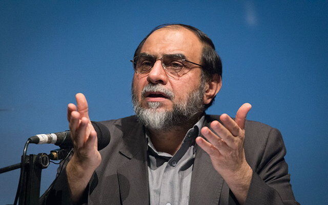 حضور زنان در ورزشگاه با حضور آنها در سینما چه فرقی می‌کند؟+ فیلم