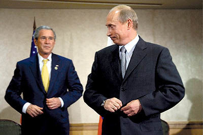 خاورمیانه، میدان رقابت بوش و پوتین