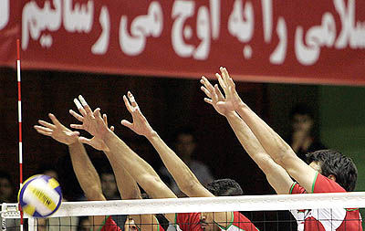 رقابت والیبال ایران و هفت تیم دیگر برای تک‌سهمیه المپیک