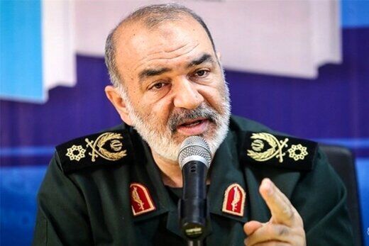 فرمانده کل سپاه: در هیچ شرایطی از خطای محاسباتی دشمن غافل نیستیم