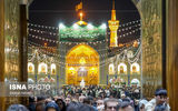 تصاویری از حرم مطهر رضوی در شب میلاد امام رضا(ع)
