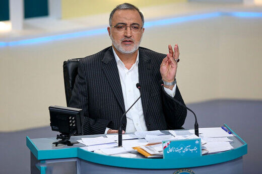 حمله تند زاکانی به همتی: روحانی اگر اقتصاد بلد بود شما را رئیس کل بانک مرکزی نمی کرد