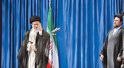 غرب از ایران اسلامی می‌ترسد نه از ایران هسته‌ای