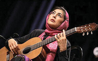 لیلی افشار در فستیوال موسیقی انگلیس می‌نوازد