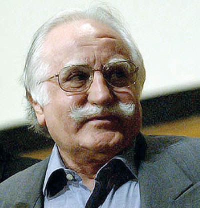 درخواست فرشچیان برای نمایش آثار هنری در یک مجموعه ملی