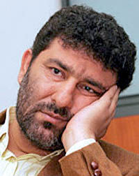 حدادیان: احمدی‌نژاد صبر کند با هم به زندان اوین برویم