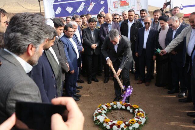 شهرک افزودنی‌های غذایی، دارویی و کشاورزی در هشترود کلنگ زنی شد
