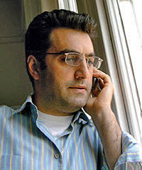 مازیار بهاری، خبرنگار نیوزویک آزاد شد