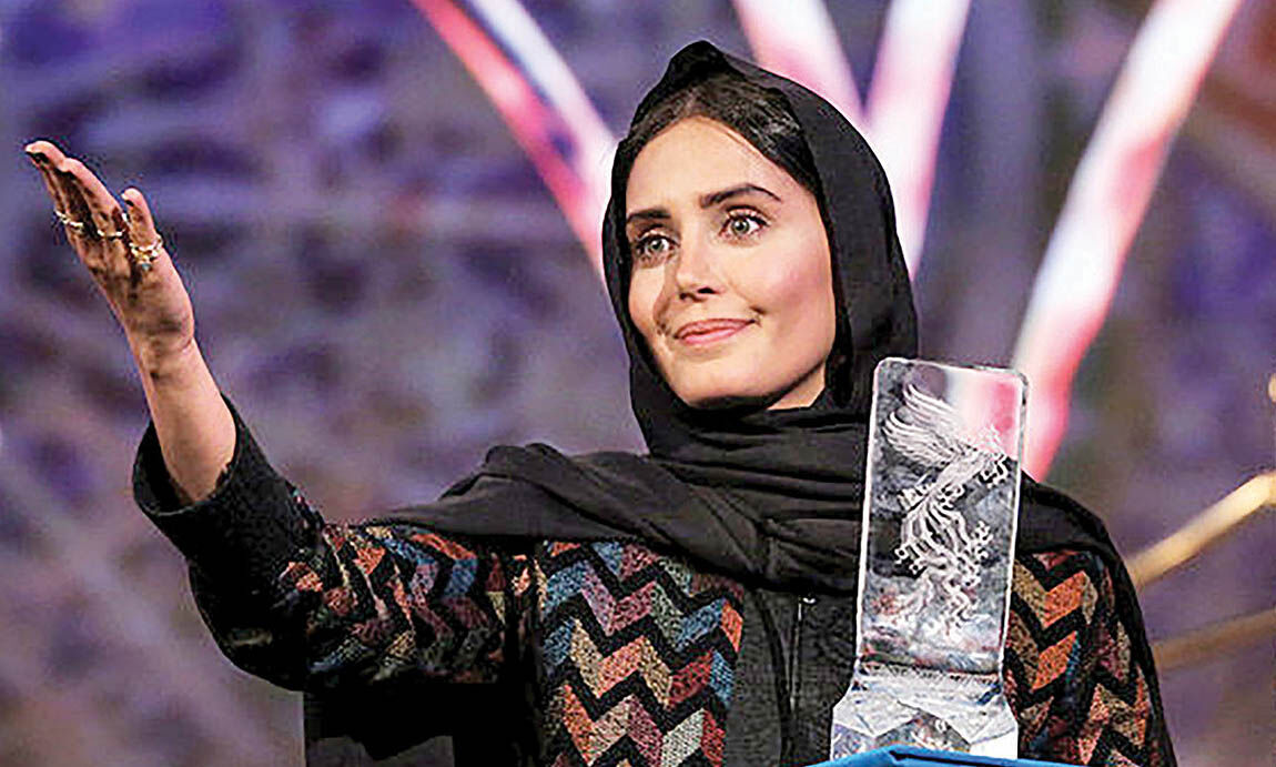 مهمانی یک هفته‌ای سیما برای الناز شاکردوست
