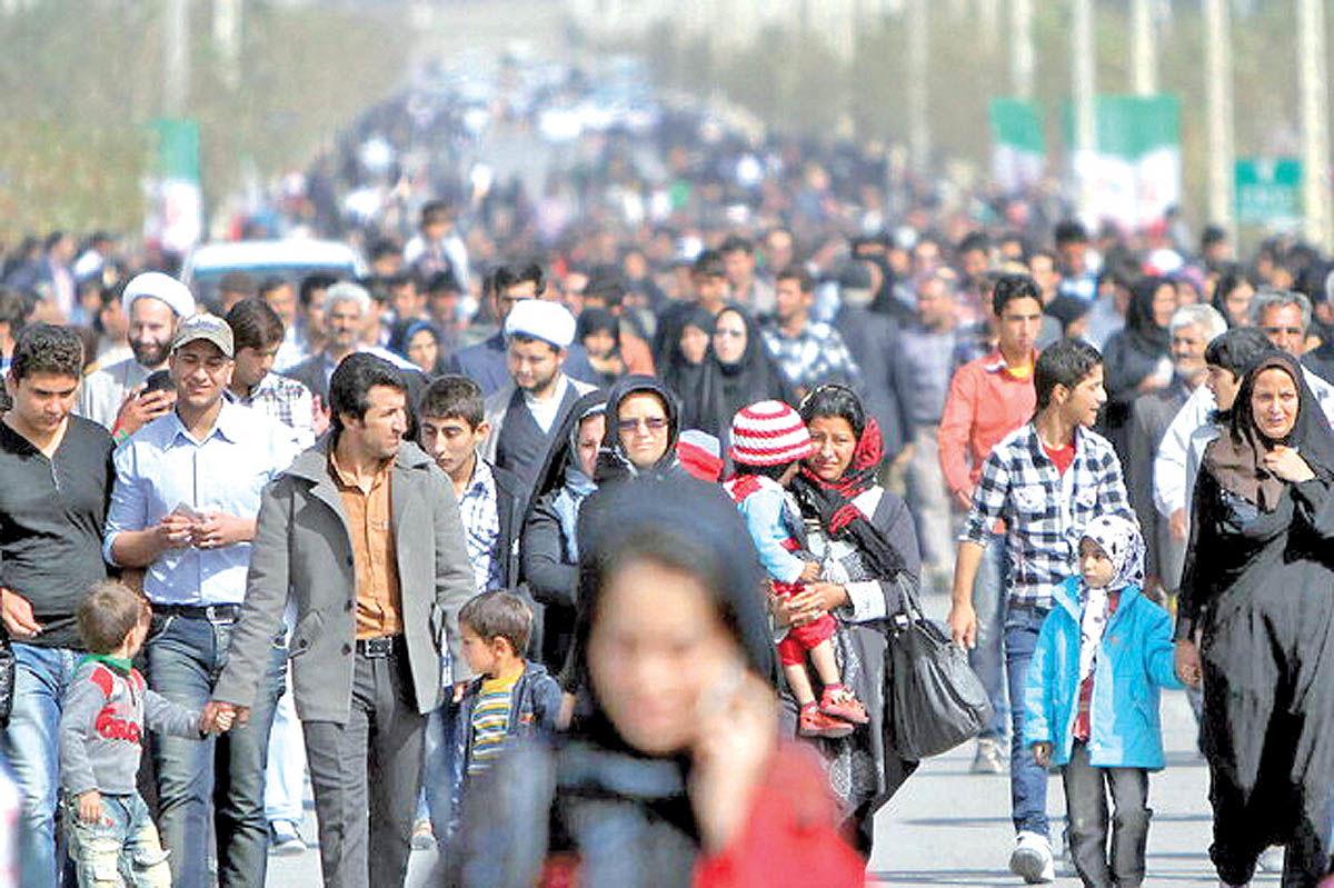 تقابل دو سرمایه اجتماعی در جامعه ایرانی