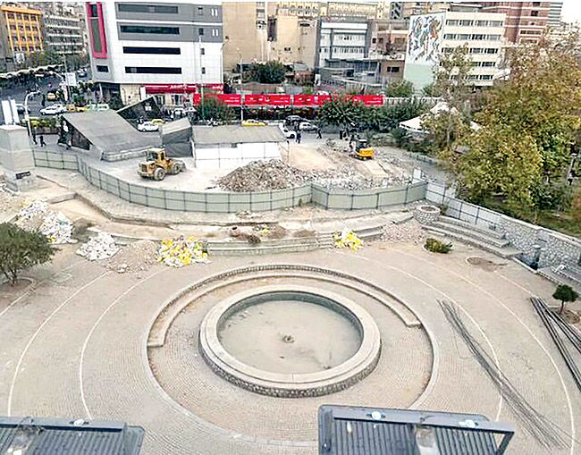  واکنش به خبر تخریب حوض تئاتر شهر