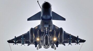 چرا پاکستان نمی‌تواند از آمریکا یا روسیه جنگنده بخرد؟