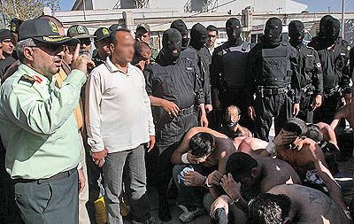 دستگیری 81 نفر از اراذل و اوباش متواری
