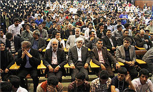 اولین شعبه بنیاد امید ایرانیان، در مشهد افتتاح شد؛