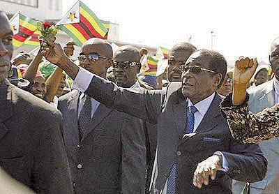 موگابه رییس‌جمهوری چانگیرای نخست‌وزیر